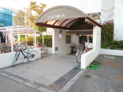 ★建物入り口★