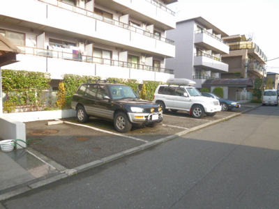 ★駐車場★（空き状況・使用料等詳細はご確認下さい）