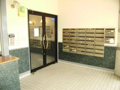 エントランス／メールボックス