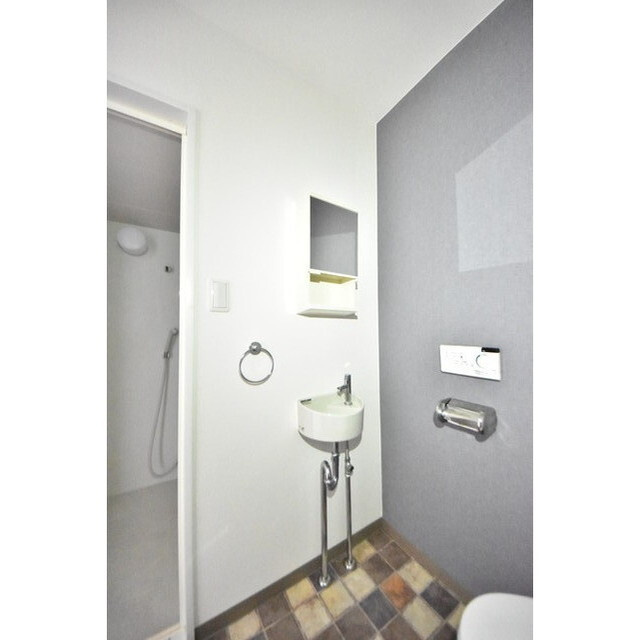 ホウエイコート西国立の内装