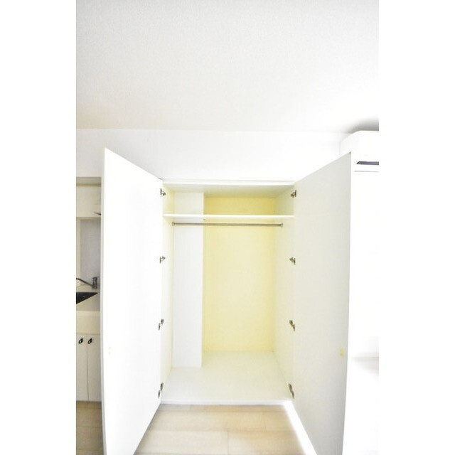 ホウエイコート西国立の内装