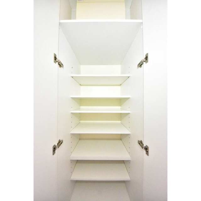 ホウエイコート西国立の内装