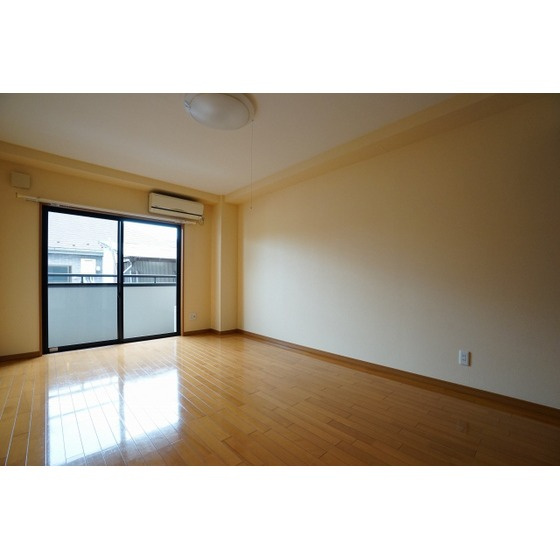 レクエルド・Ｆの居間・リビング|居室