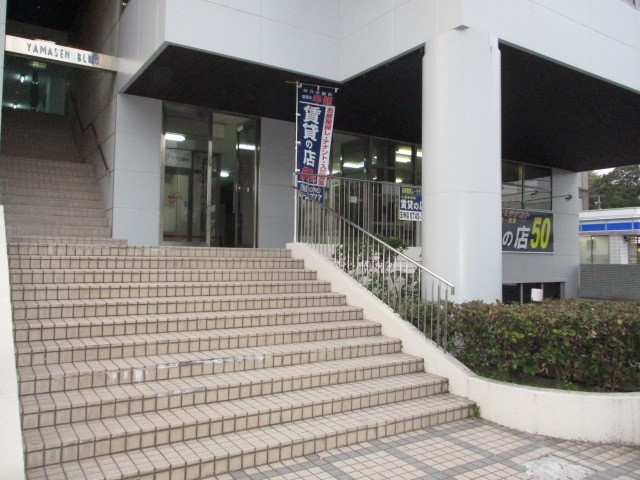 生駒郡三郷町立野南２丁目の店舗一部のその他