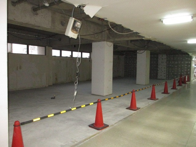 生駒郡三郷町立野南２丁目の店舗一部の内装