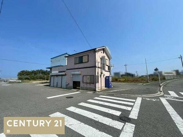 有田市宮崎町　倉庫の前面道路含む現地写真