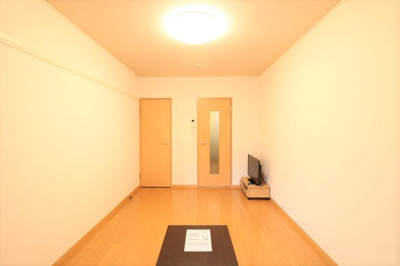 【居間・リビング】 | レオパレスグランドＫＩⅡ | 1Fはフローリングです