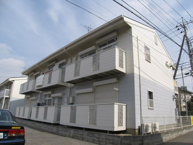 オリンピア藤沼の外観