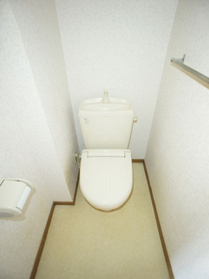 【トイレ】 | アンソレイエ | 洋式の水洗トイレです♪