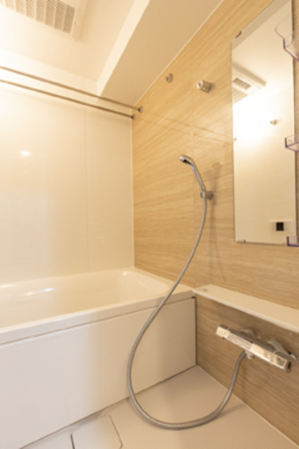 グレイスリヴィエール東京八丁堀の浴室|※写真は同タイプ住戸です。