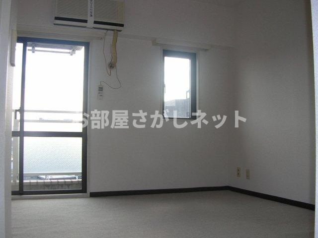 マイステージアムヒューゲル西落合【おとり物件なし】#学生・社会人にオススメ！初期費用分割払いOK！の居間・リビング