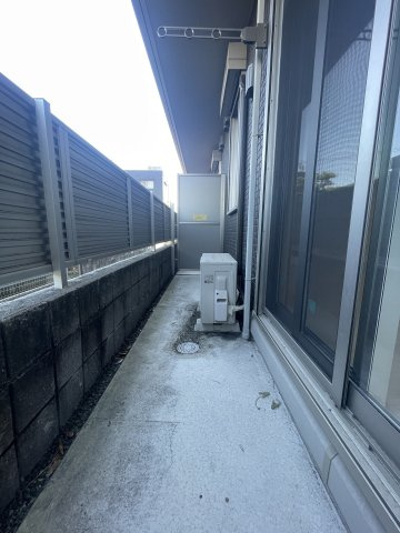 レーヴ新地のバルコニー