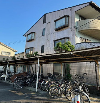 奈良県大和高田市一棟投資マンション【メゾン東中】の駐輪場