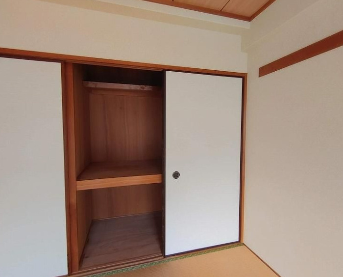 奈良県大和高田市一棟投資マンション【メゾン東中】の収納