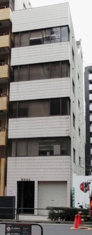 青木ビルの外観
