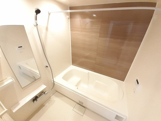 フェニックスＢの浴室|日々の疲れを癒すお風呂付です