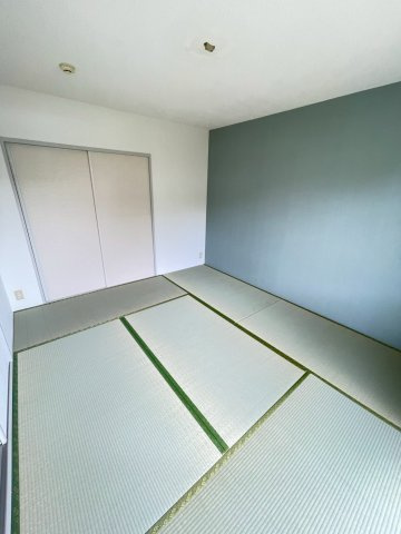 久留米市宮ノ陣６丁目のアパートの和室