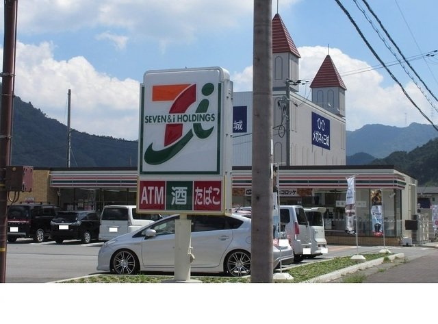 ライジングヒルズの周辺|セブンイレブン篠山大沢店様まで210m