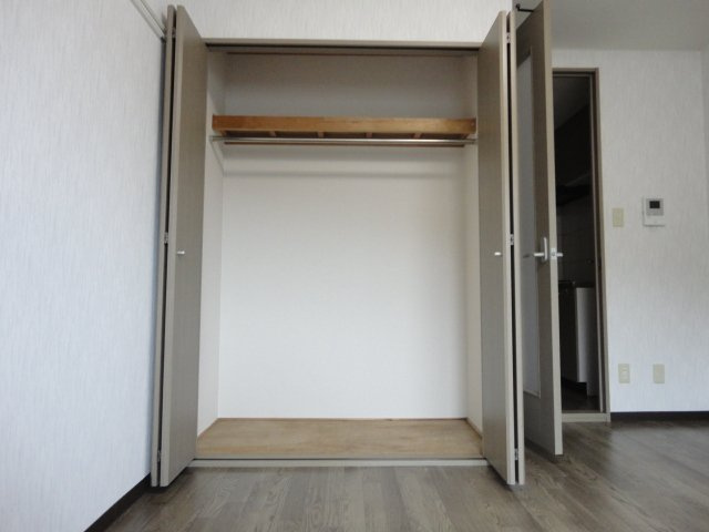レスポワールの収納|クローゼット