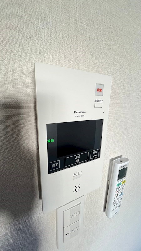 ジェノヴィア学芸大学の設備