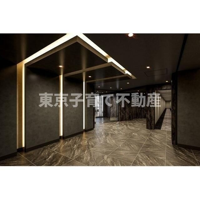 コンフォリア・リヴ文京護国寺のエントランス