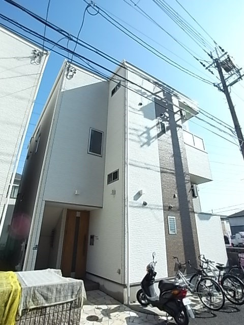 ポラリス武庫川東Ⅱの外観