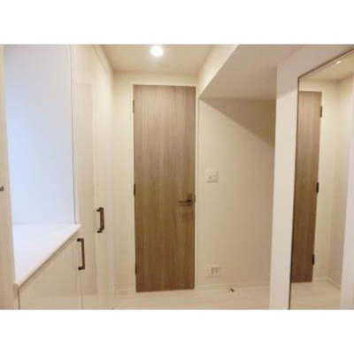 【玄関】 | パークアクシス東日本橋ステーションゲート | ※写真は同タイプ住戸です。