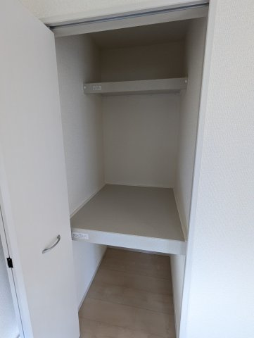 日立市滑川本町3期の収納|和室にもしっかりとした収納があり、すっきりお部屋をお使いいただけます。