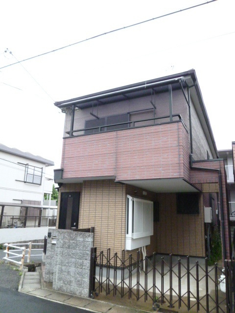 本山中町２丁目戸建の外観