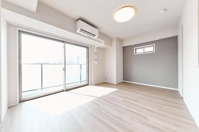 【居間・リビング】 | プライムブリス新御徒町 | ※写真は同タイプ住戸です。