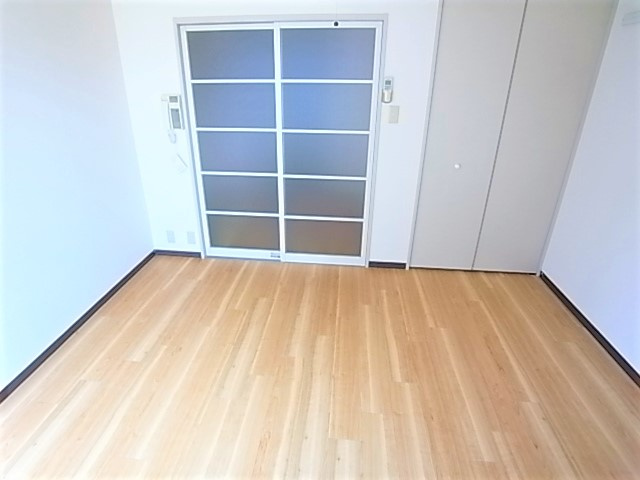 住吉西尾ハイツの居間・リビング