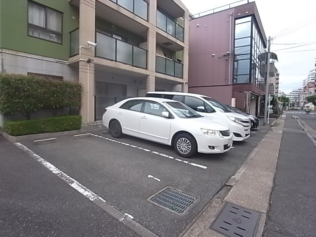 パルメゾン水木の駐車場