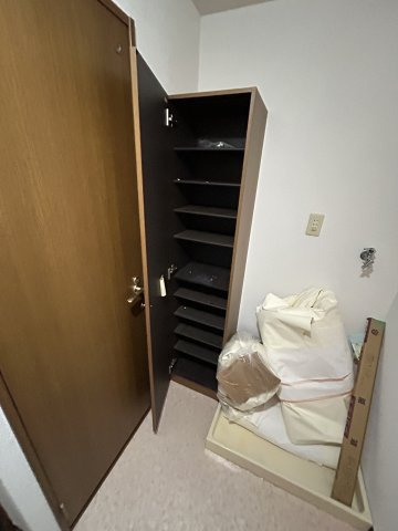 リバティ堀内の玄関