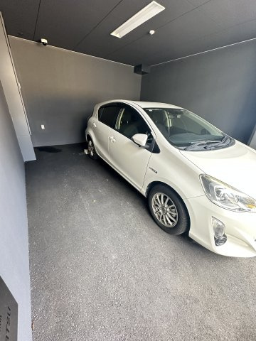 esteOeste難波元町の駐車場