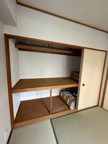 夙川喜一マンションの収納