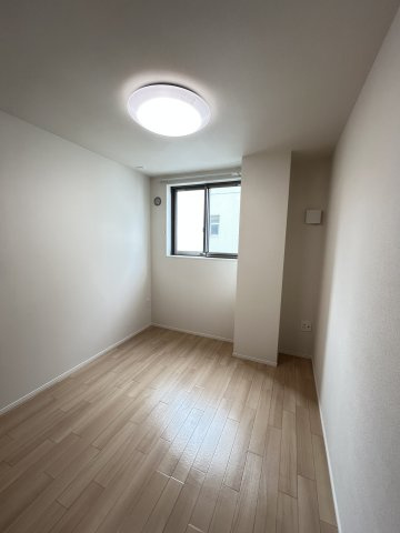 神戸市灘区下河原通４丁目新築マンションの寝室