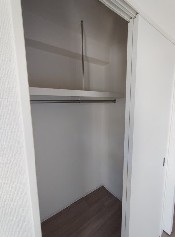 セレニテ神戸元町プリエの収納