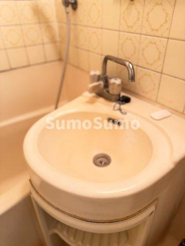 ハイシティ三軒茶屋第２の洗面所|使いやすい洗面所です