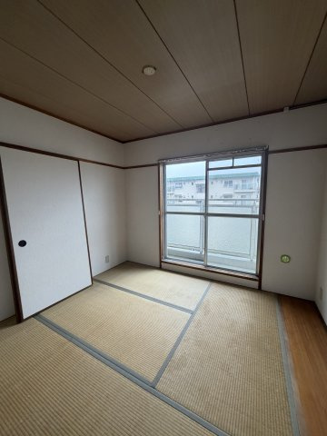 名谷19団地83号棟の和室