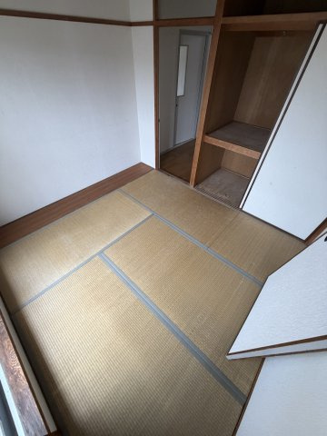 名谷19団地83号棟の和室