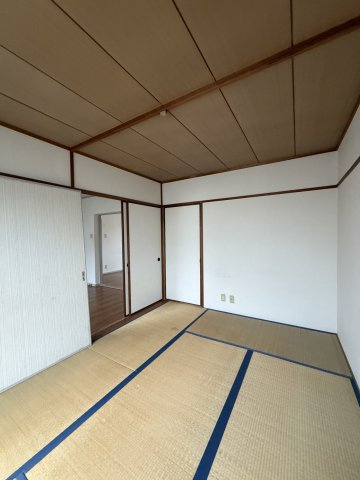 名谷19団地83号棟の和室