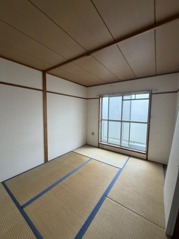 名谷19団地83号棟の寝室