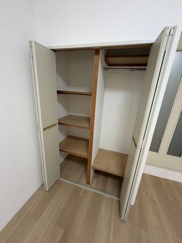 ダイアパレス水木通弐番館の収納