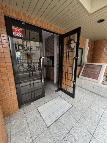ダイアパレス水木通弐番館のエントランス