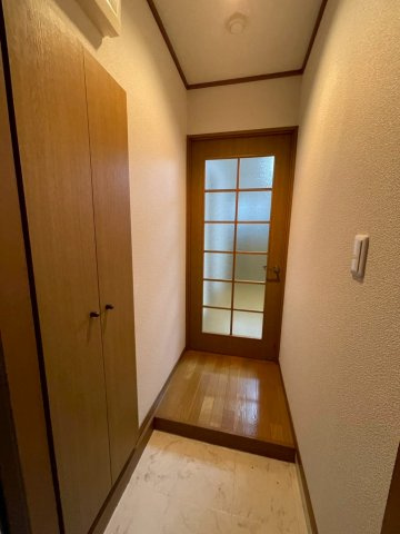 パークサイド小島の玄関
