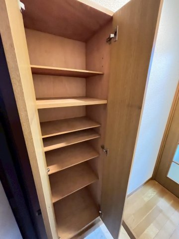 パークサイド小島の収納