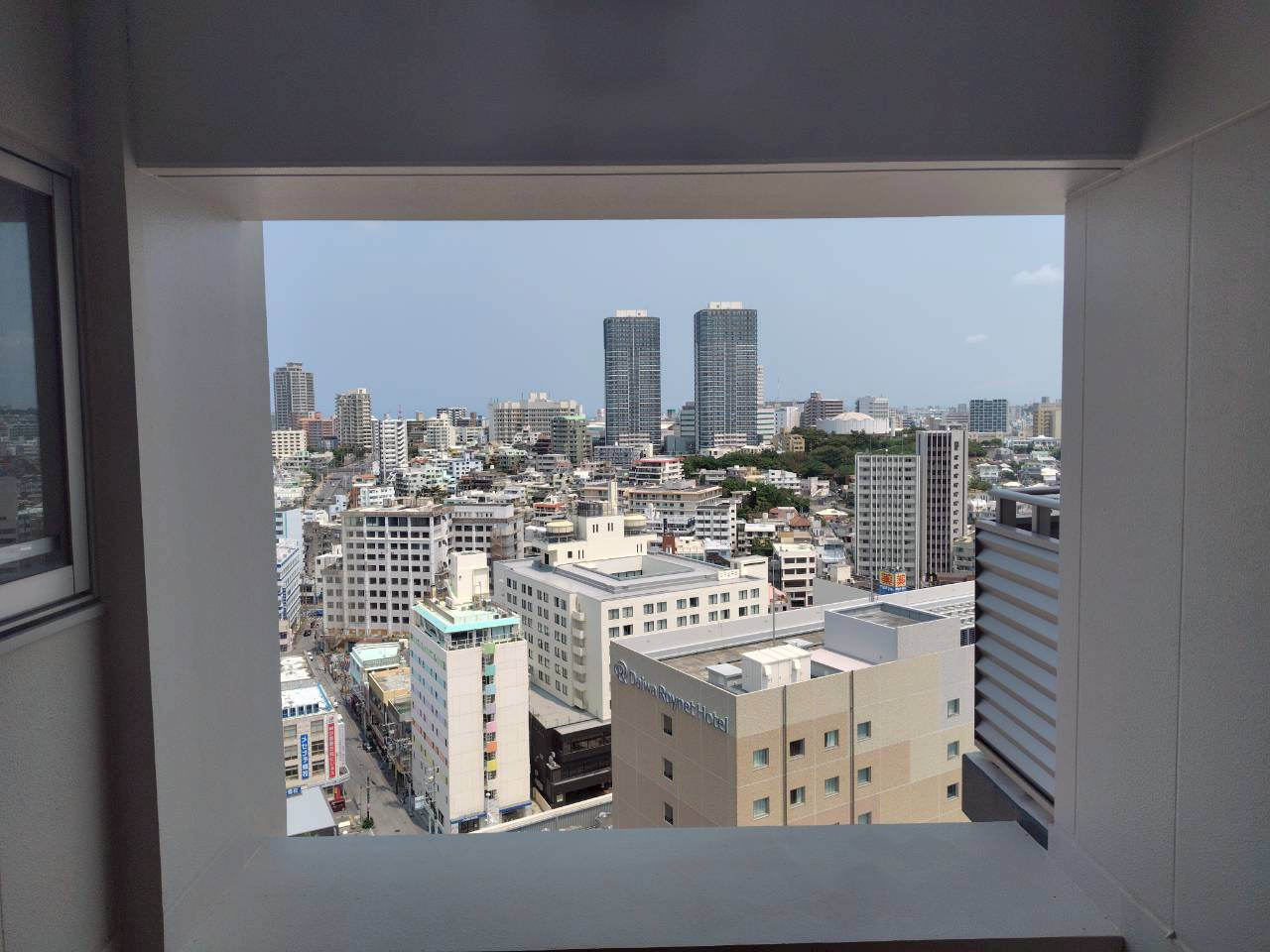 プレミスト牧港タワー国際通り19階の展望