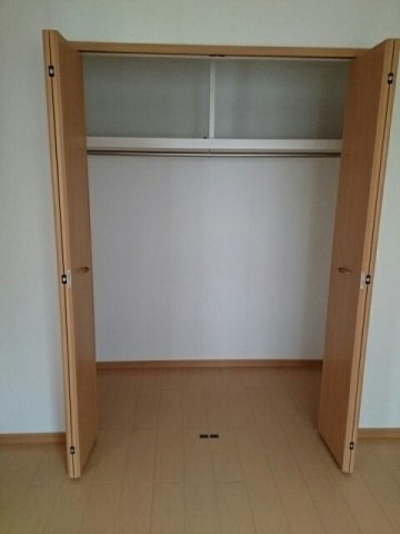 ガーデニアＢの収納