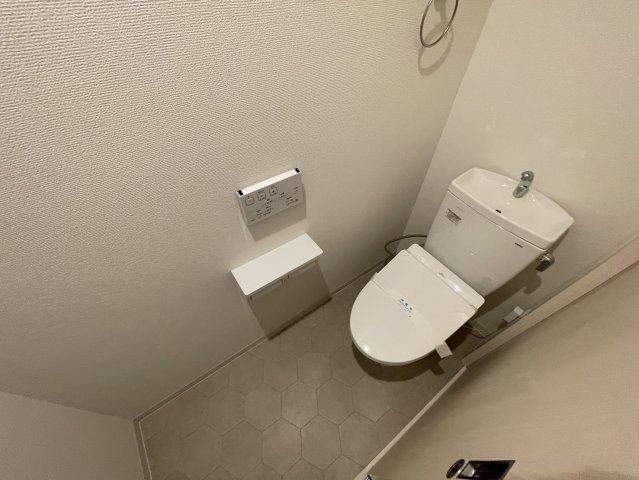 GARDENIA芦屋のトイレ|同物件別部屋写真