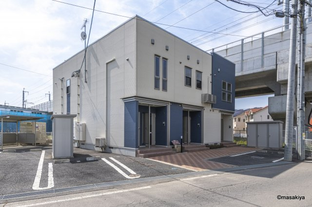 ブルースカイの外観